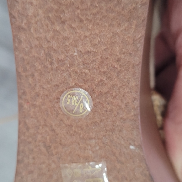 Women's Clogs - Picture 12 of 16